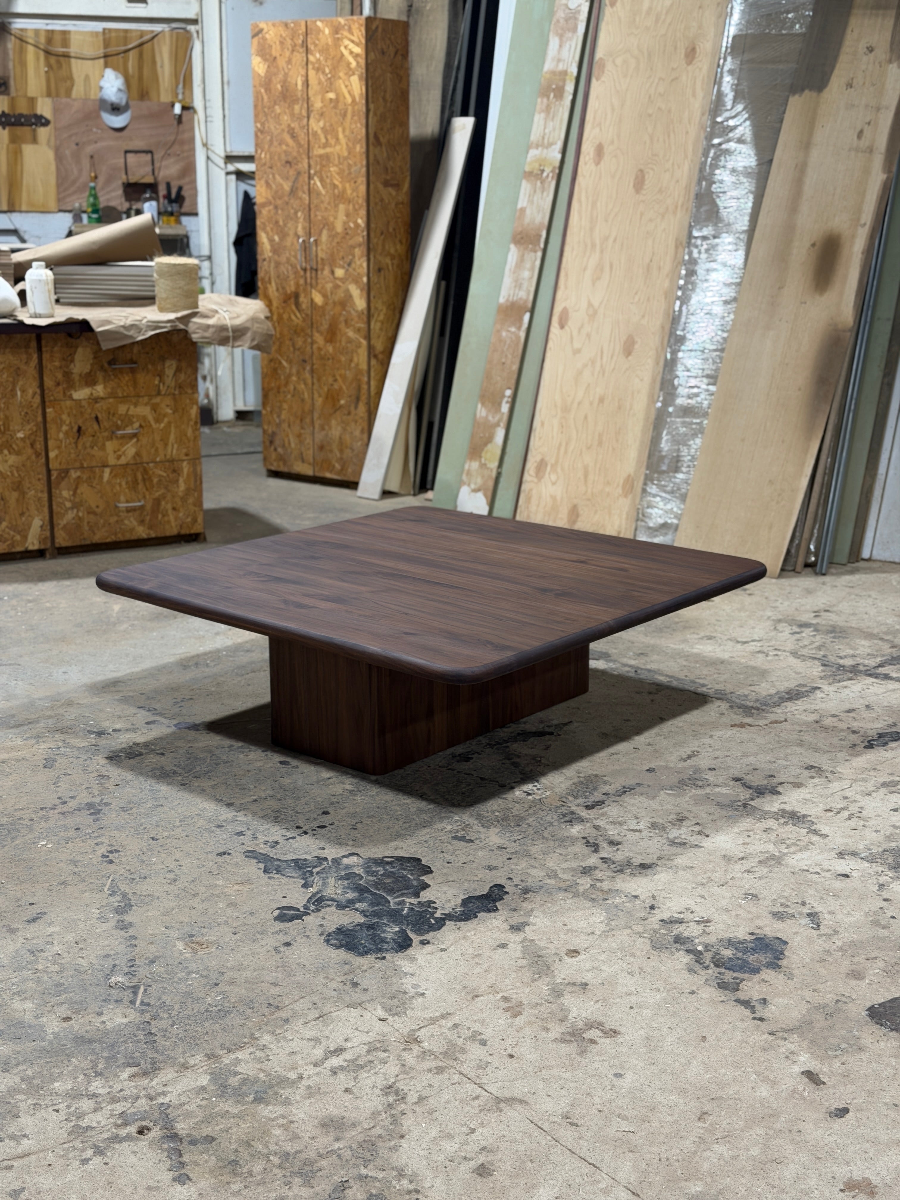 Maga Coffee Table