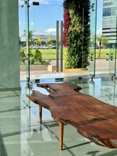 Cargar imagen en el visor de la galería, Aliza Bench