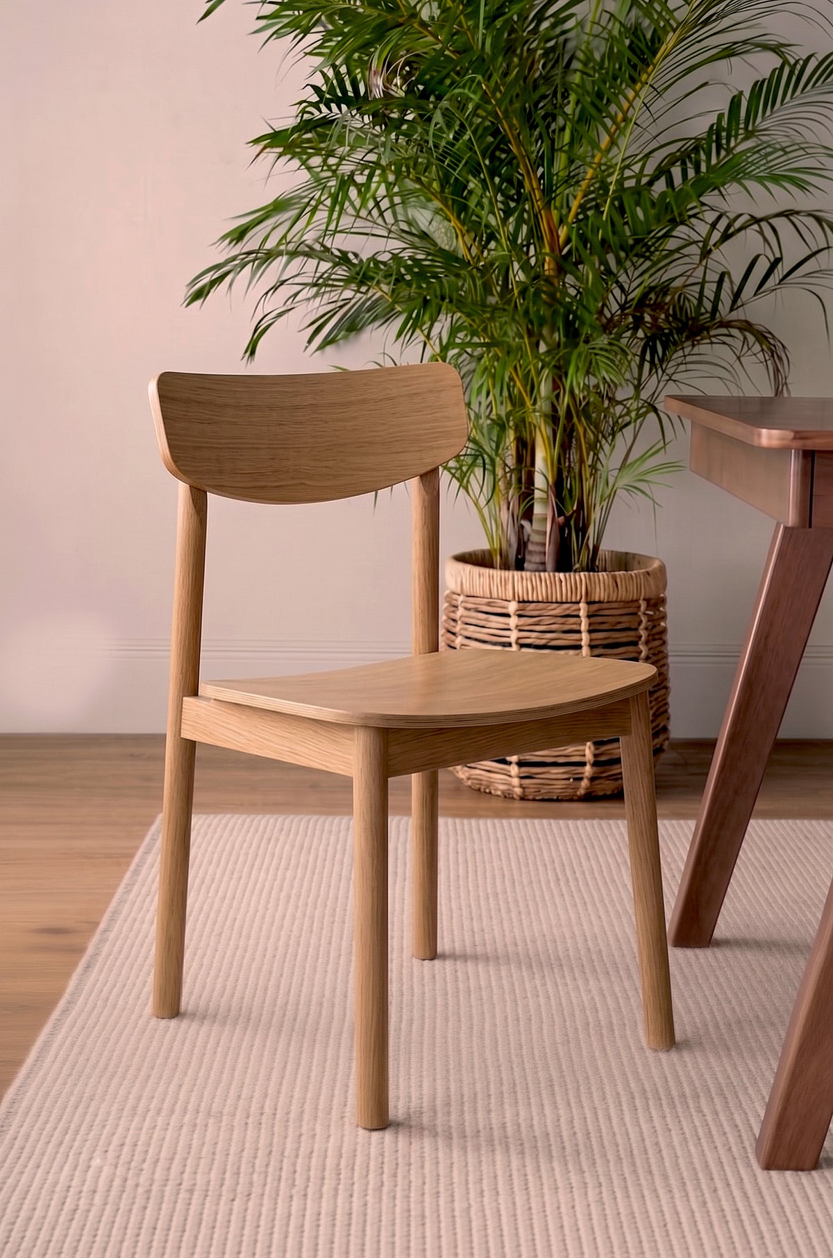 Mesa Chair